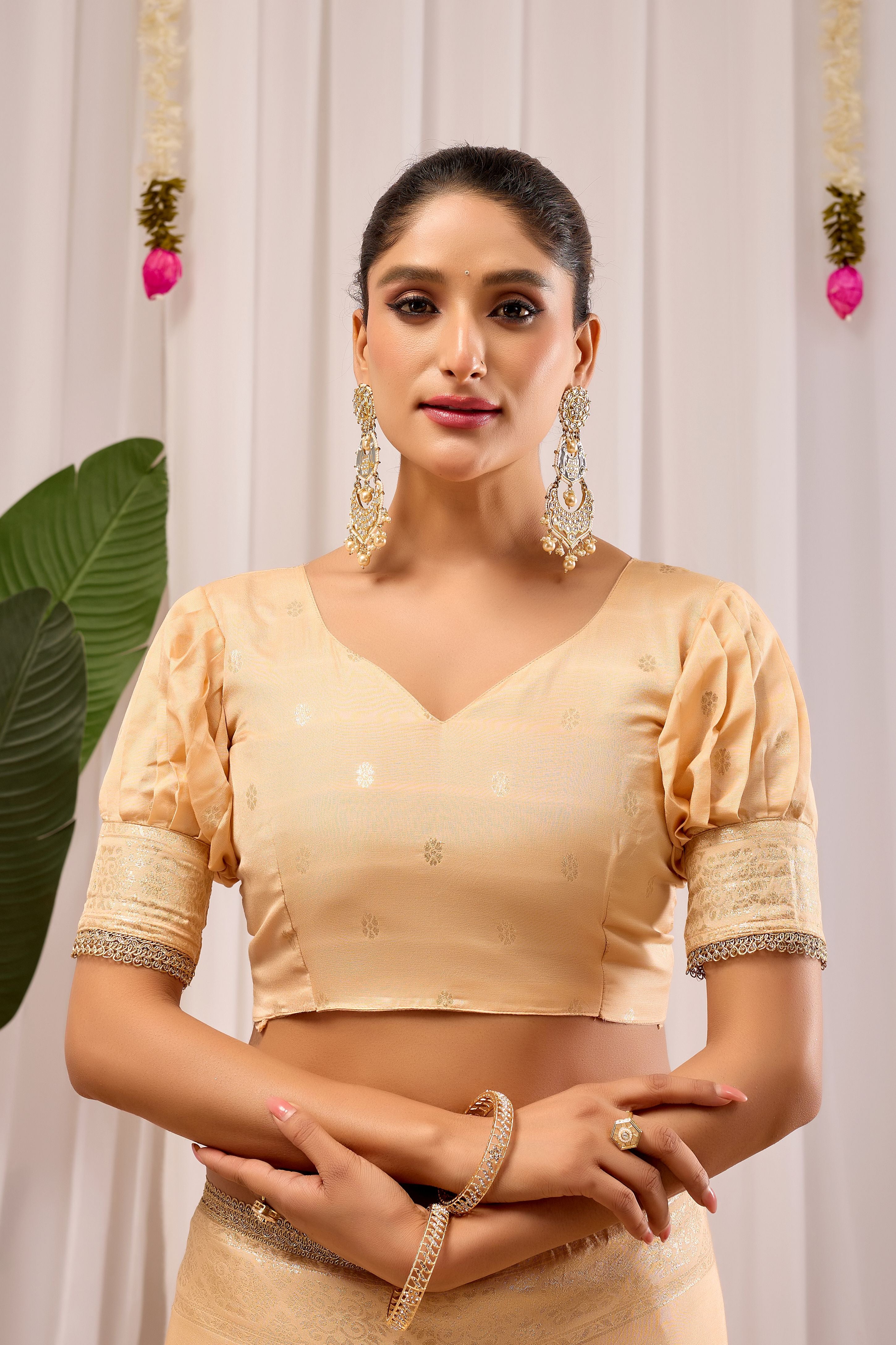Champagne Gold Silk Saree with Handwoven Floral Motifs