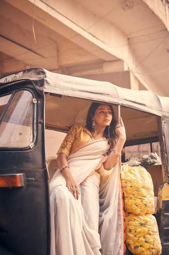 Ivory Pearl Classic Satin Silk Saree | Soft Peach Border with Matching Blouse Piece | Festive & Wedding Wear